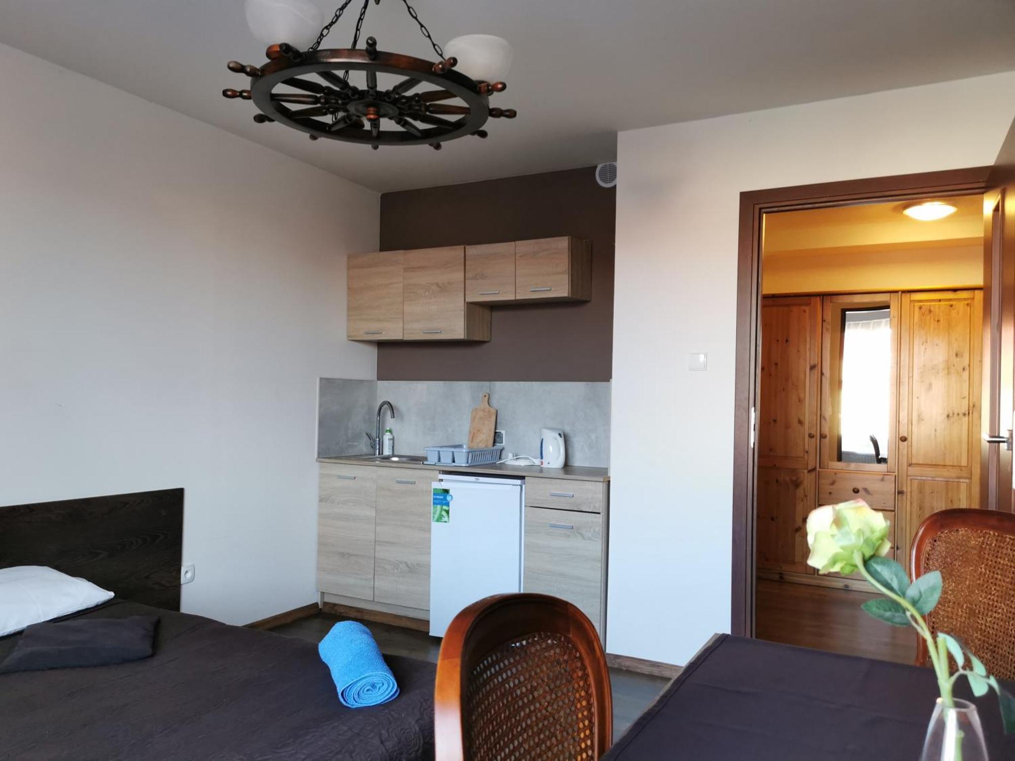 Dolphin House Bed & Breakfast Leba Bagian luar foto