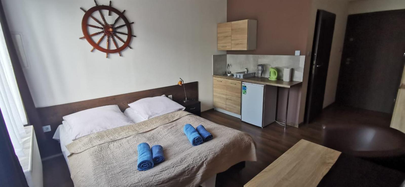 Dolphin House Bed & Breakfast Leba Bagian luar foto